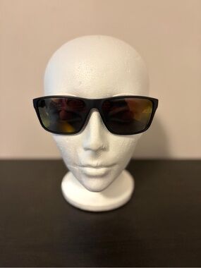 Sundog Black Frame Polarized Sunglasses